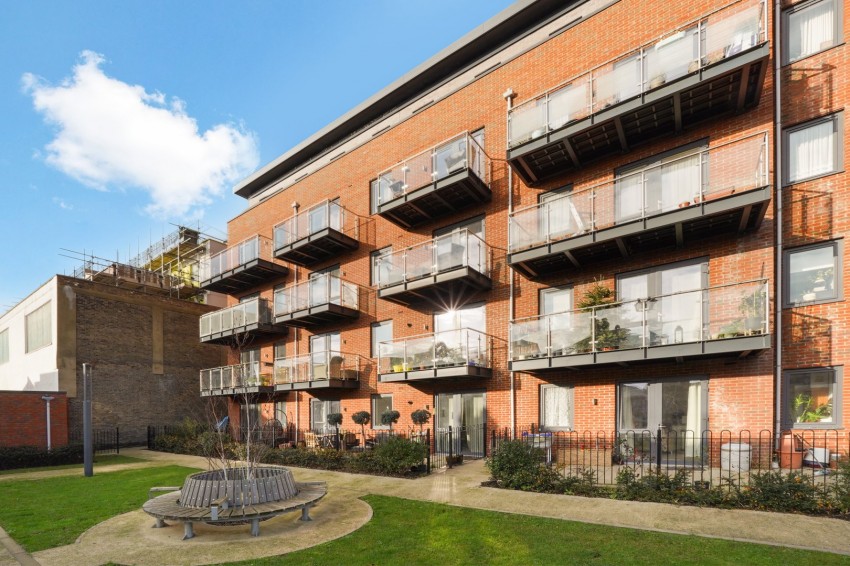 Images for Colonnade Gardens, Acton